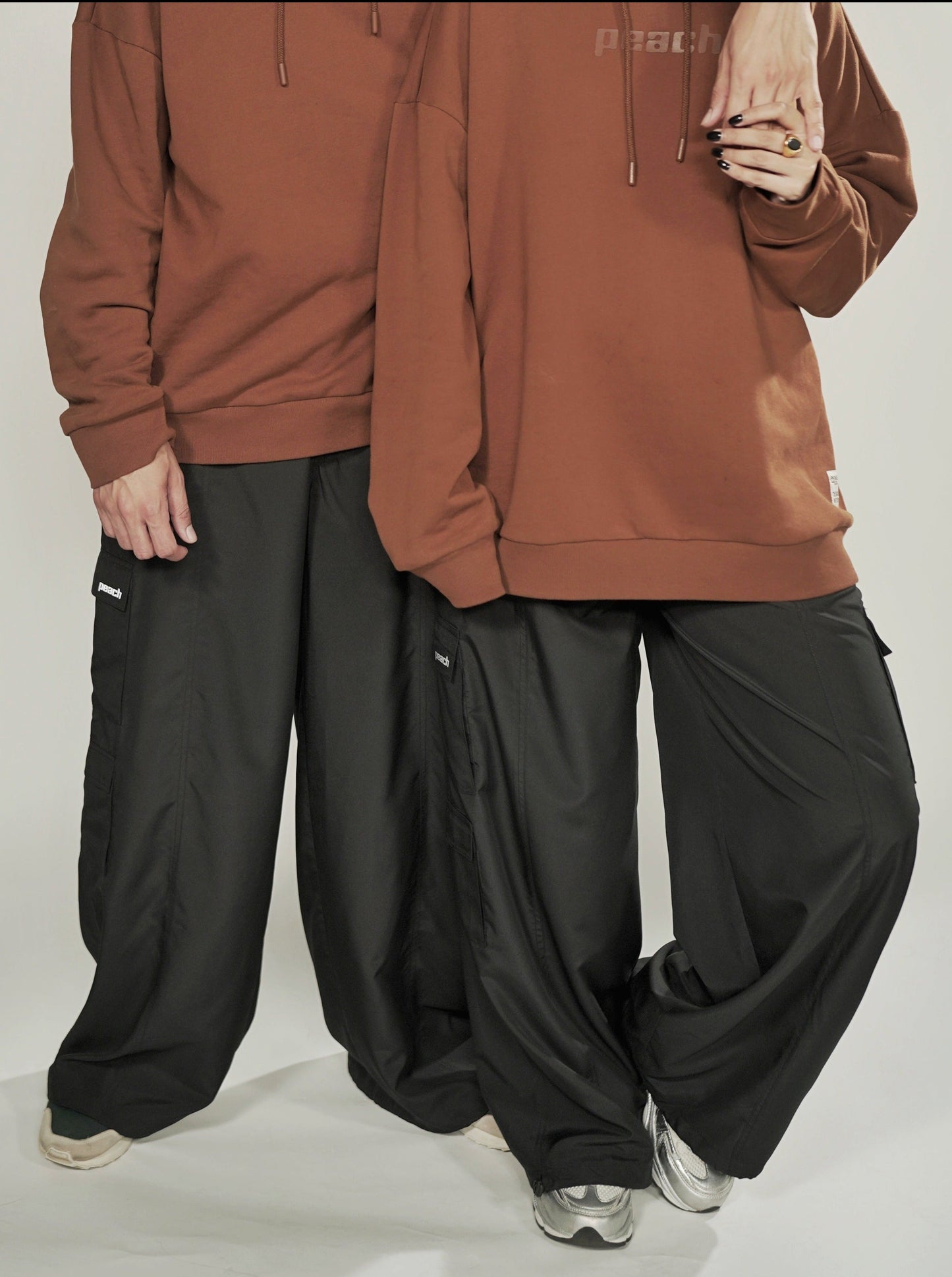 Parachute Pants (Black)